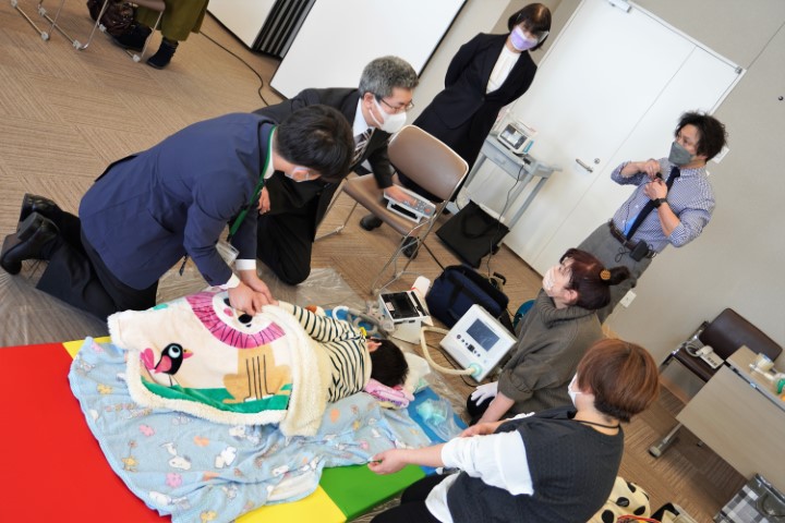 北海道医療センターの石川先生による呼吸器実技講習会